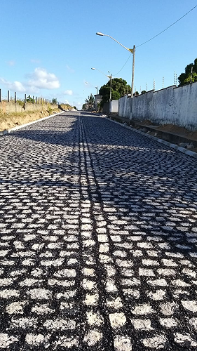 Pavimentação em paralelepípedo em ruas de Parnamirim - RN